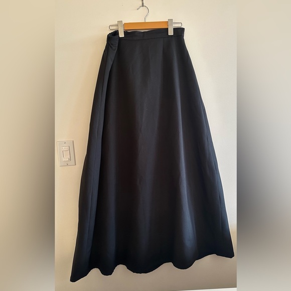 Maxi Skirt - Picture 1 of 4